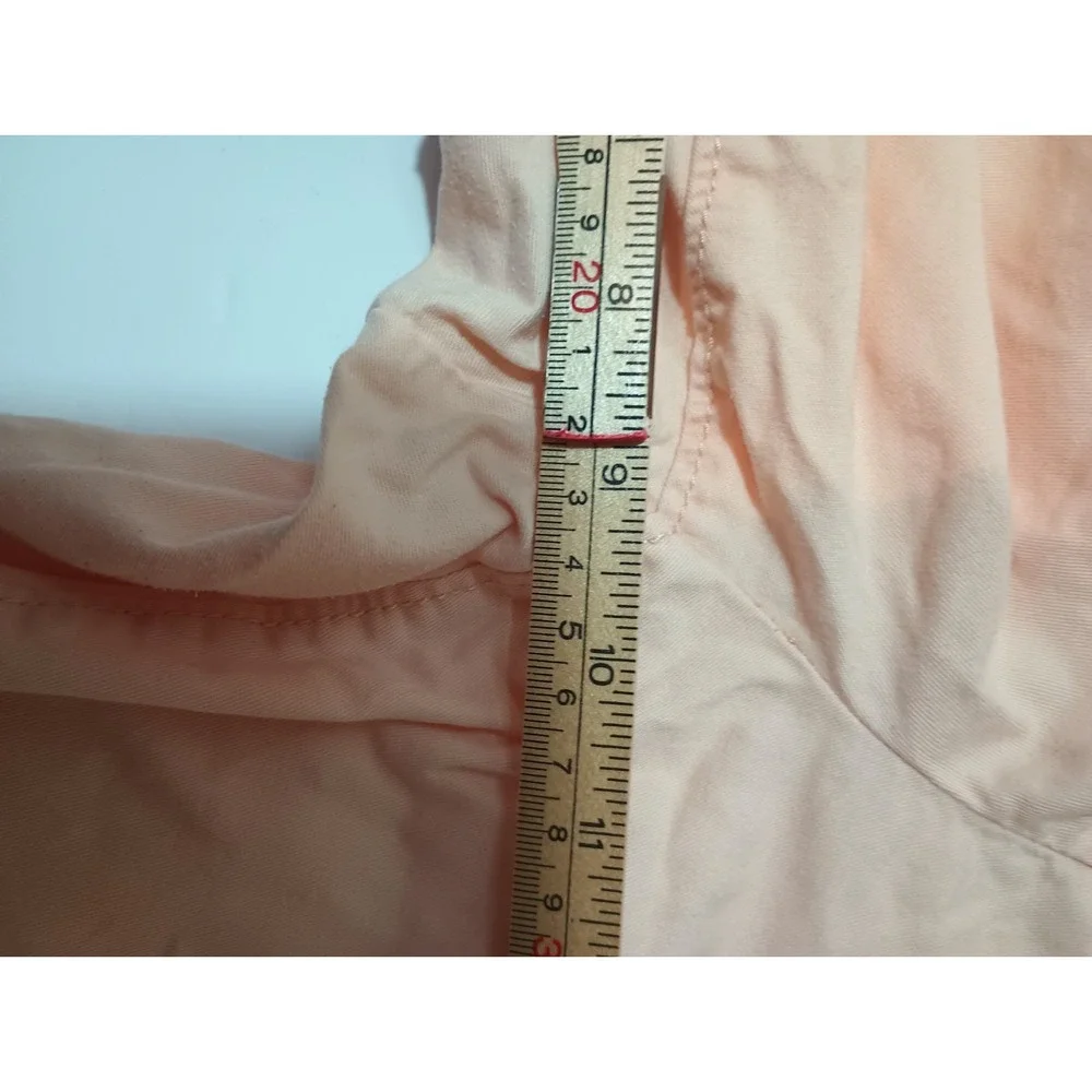 Ann Taylor LOFT Pale Pink Women's Chino Shorts Size 12 100% Cotton 4 Inch
